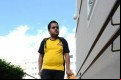 Murilo e Baduska caminhando pelo condomínio onde moram. - Erick Pinheiro