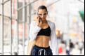 Parachute pants - tendência 2023 -  Reprodução/Divulgação/Pinterest