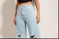 Calça jeans larga - tendência 2023 -  Reprodução/Divulgação/Pinterest