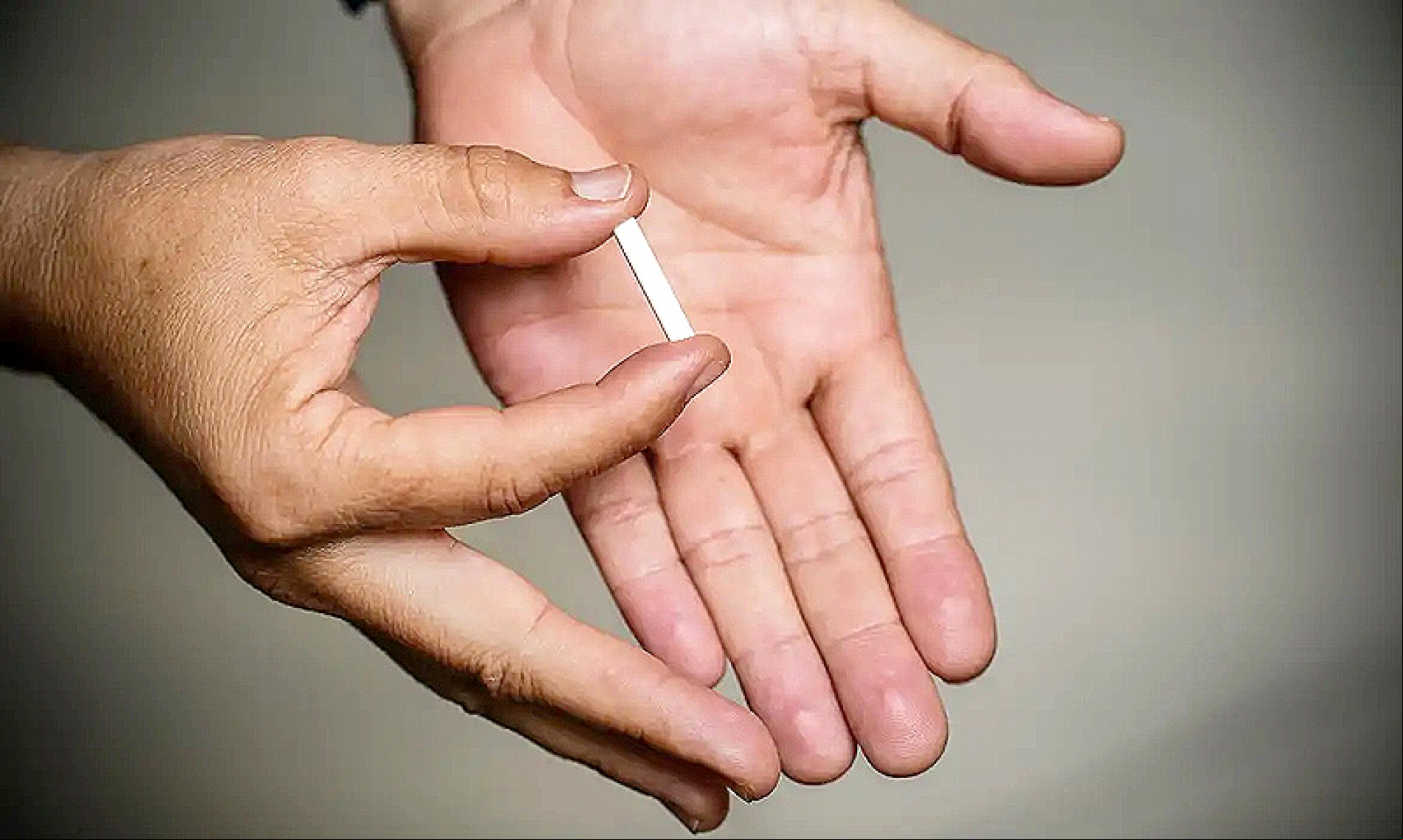 Anvisa pede que os pacientes que fazem uso destes produtos procurem seus
médicos para orientação em relação ao tratamento