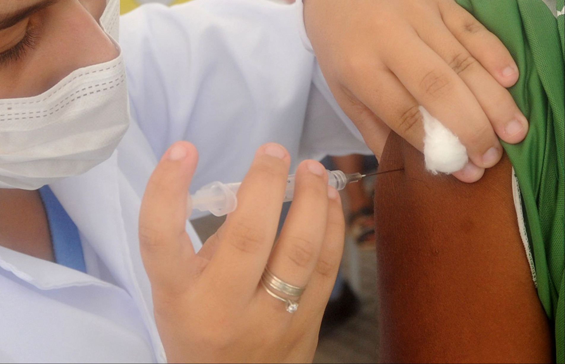 Agora a imunização contra a polio a a ser injetável, para maior eficácia da cobertura vacinal